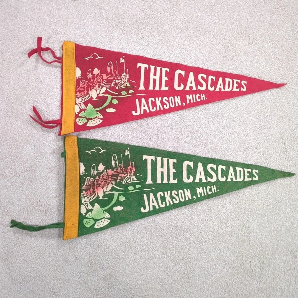 2 The Cascades Jackson Michigan MI Felt Pennant Vintage Travel Souvenir 40s 50s